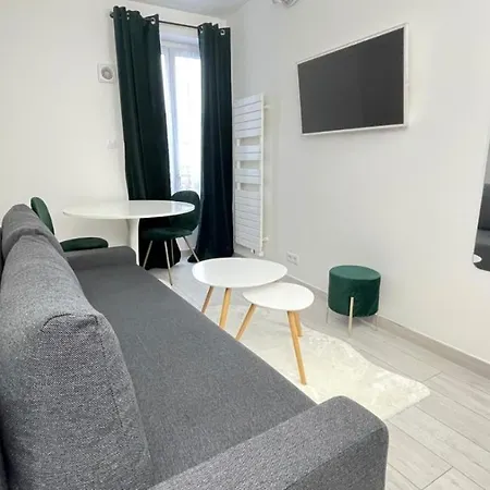 Apartment Appt A A 2 Min De La Gare Et 15 Min Cdg *